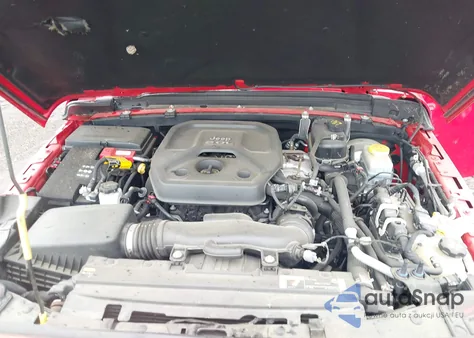 2021 Jeep Wrangler Unlimited Sahara 4X4 из США, поврежденный, VIN 1C4HJXENXMW592247